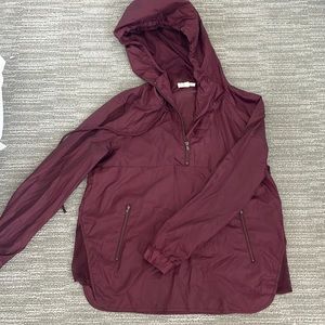 Pullover windbreaker